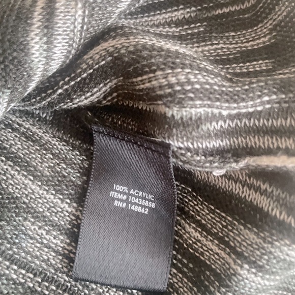 Torrid Scoop Neck Marble Flare Dress - Size 2X - Picture 16 of 16